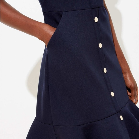 Loft Gilded Button Flounce Pocket Dress Sz 8 NWT - Picture 2 of 9